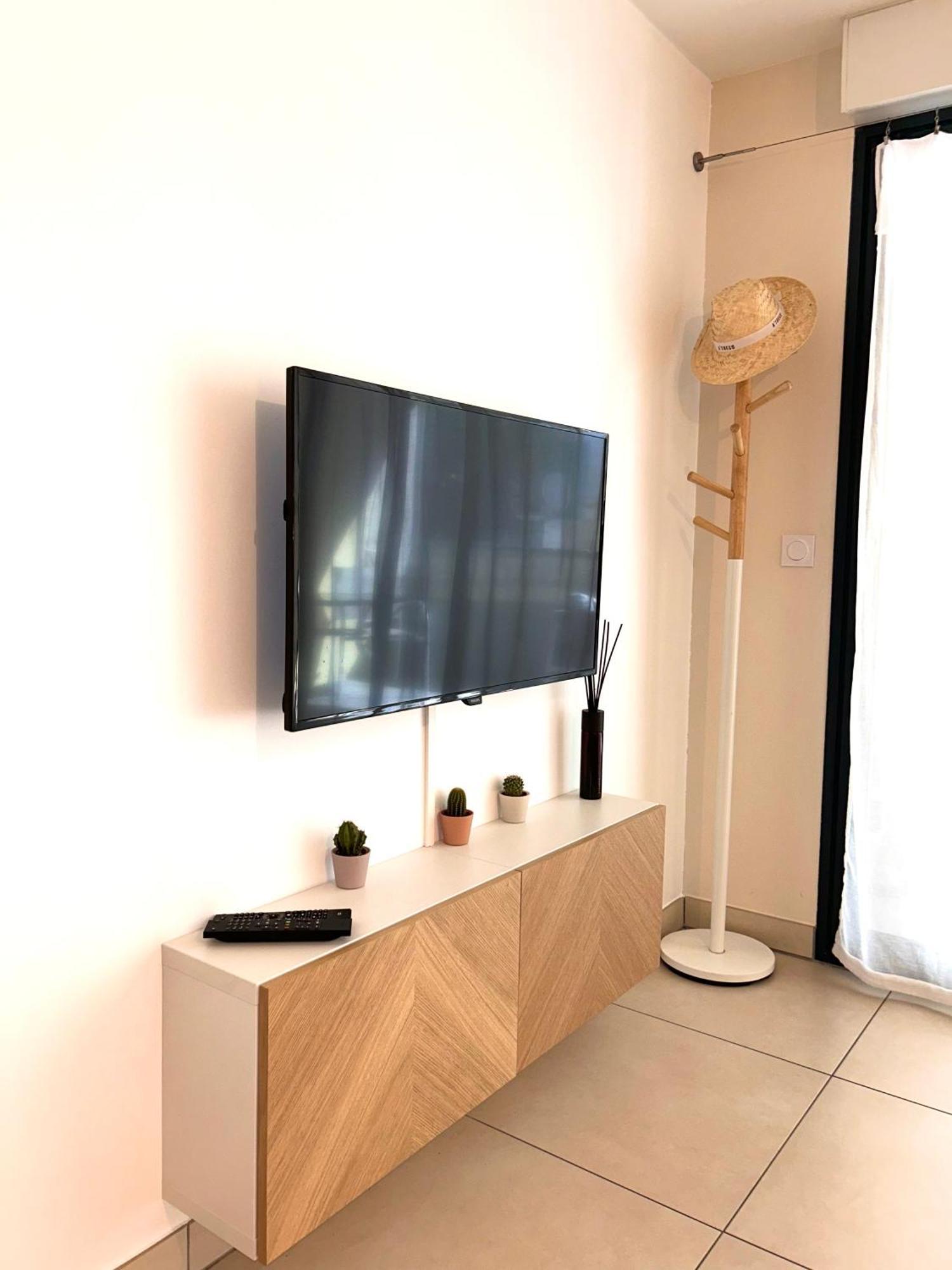 Studio Neuf - Portes De Monaco - Confort - Wifi - Clim Exterior photo
